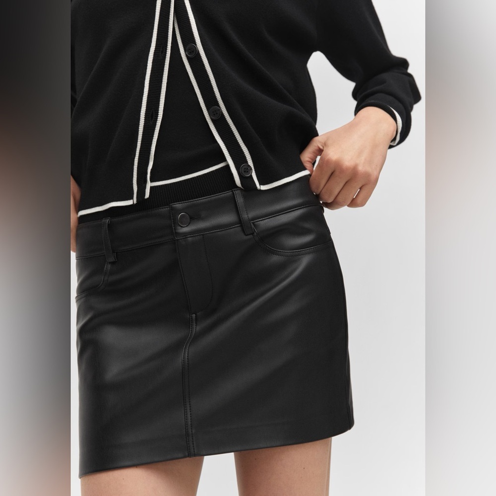 Mango Black faux leather Mini Skirt NWT - Picture 6 of 6